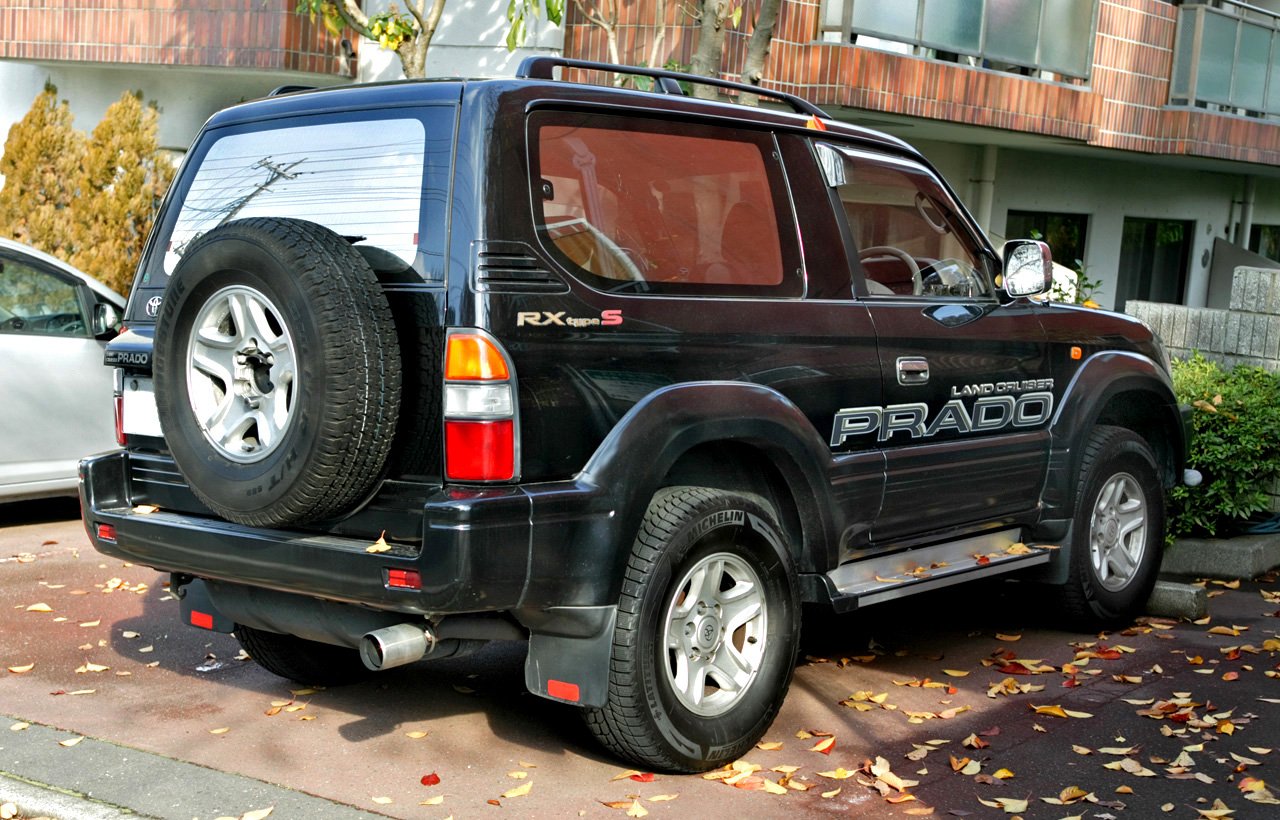 Toyota Land Cruiser Prado 2023
